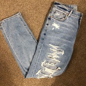 American eagle mom jeans